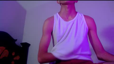 isaac online show from March 4, 4:06 am