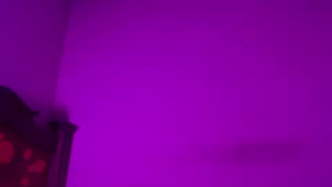 isaac online show from February 11, 4:22 am