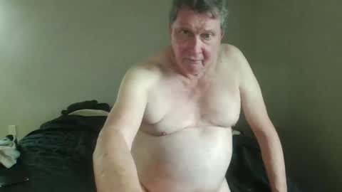 Snapshot of island625103 chatting on September 25, 8:19 pm island625103 online show from September 25, 8:19 pm