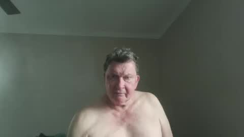 Snapshot of island625103 chatting on October 14, 4:47 pm island625103 online show from October 14, 4:47 pm