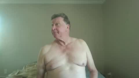 Snapshot of island625103 chatting on October 3, 6:13 pm island625103 online show from October 3, 6:13 pm