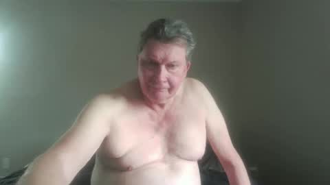 Snapshot of island625103 chatting on September 27, 5:44 pm island625103 online show from September 27, 5:44 pm