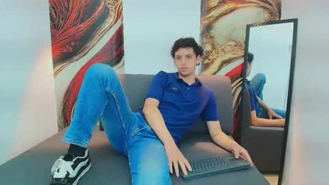 Israel online show from November 7, 8:01 pm