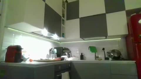 italian_boy_22 online show from February 24, 8:25 pm