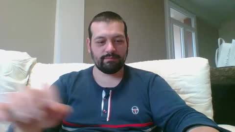 italianbigboy932 online show from March 15, 4:35 pm