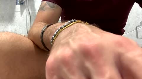 italianbigcock91 online show from December 7, 6:32 am