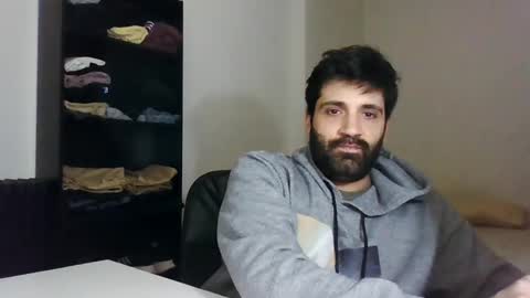 Snapshot of italianboybcn chatting on December 9, 11:30 pm italianboybcn online show from December 9, 11:30 pm