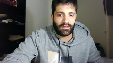 Snapshot of italianboybcn chatting on February 26, 9:32 am italianboybcn online show from February 26, 9:32 am