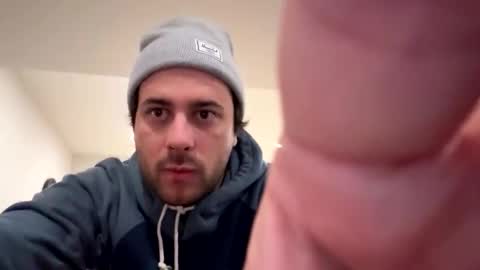 italianladd online show from November 3, 2:37 am