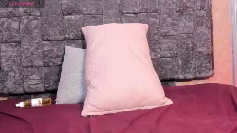 itanxfor online show from January 8, 5:29 pm