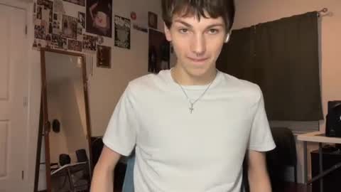 Snapshot of its_rowan chatting on September 25, 2:43 am Rowan online show from September 25, 2:43 am