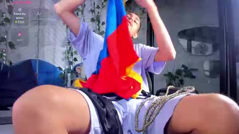 itszairen online show from July 2, 3:56 am