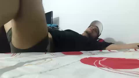 Snapshot of ivanfpc93 chatting on October 16, 4:42 am ivanfpc93 online show from October 16, 4:42 am