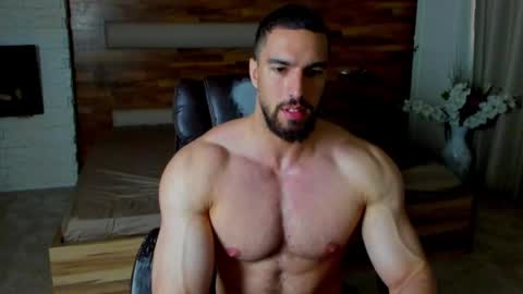 IvanHydee online show from May 25, 5:02 am