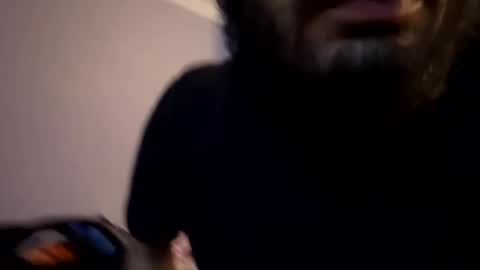 Snapshot of iwannacum3233 chatting on December 10, 7:58 am iwannacum3233 online show from December 10, 7:58 am