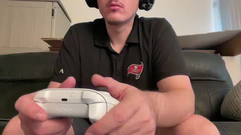 iwantyounow42069 online show from October 31, 8:56 pm