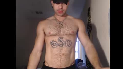 izak144 online show from December 16, 5:33 pm