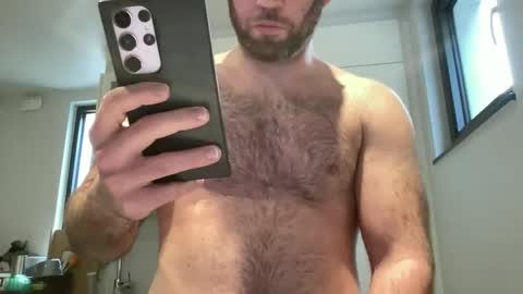 Izylduur online show from March 11, 9:38 am