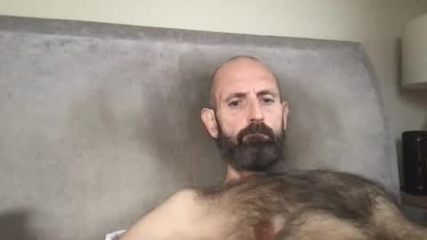 izzysboytoy1 online show from October 27, 11:12 am