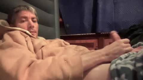 J32821 online show from January 16, 6:05 am