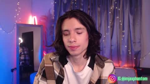 Hey im Jaxxxon check my info     online show from November 4, 9:54 am