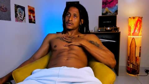 jaacksn online show from February 4, 2:49 am