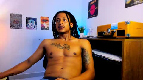 jaacksn online show from March 2, 2:40 am