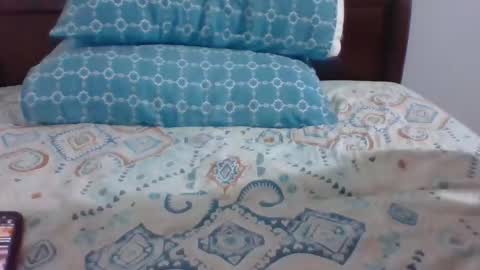 jacamvar333 online show from February 2, 2:21 am