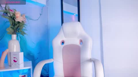 JACK  online show from March 6, 1:08 pm