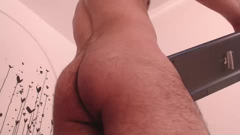 Snapshot of jack_hills2 chatting on October 24, 2:52 pm    online show from October 24, 2:52 pm