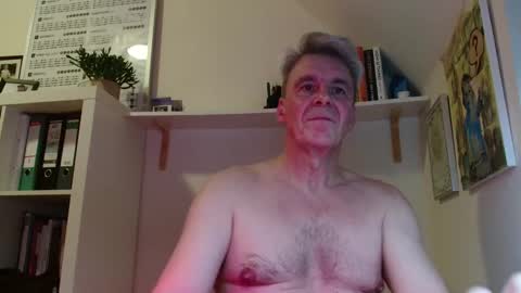 jackblack650 online show from February 19, 5:20 pm