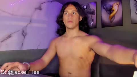 jacke__lee online show from February 8, 9:36 pm