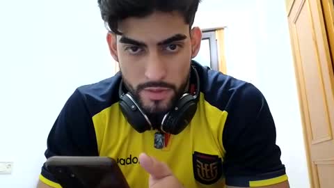 Snapshot of jackecuador chatting on December 4, 11:02 pm Jack online show from December 4, 11:02 pm