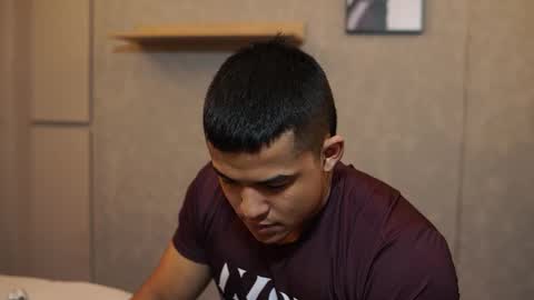 Jackson Bell online show from December 4, 3:52 pm