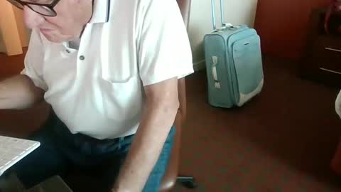 jacktoome383324 online show from October 5, 8:02 pm