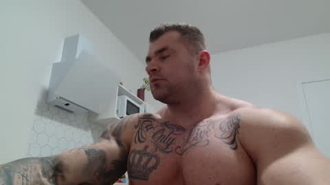 Snapshot of jackyhuge chatting on October 23, 5:16 pm Jacky online show from October 23, 5:16 pm