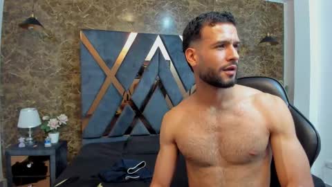 Jaco online show from February 8, 12:05 am