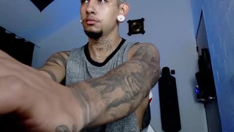 Michael Caicedo online show from February 14, 3:33 am