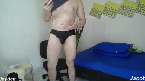 Jacob And Jayden online show from October 3, 9:42 pm