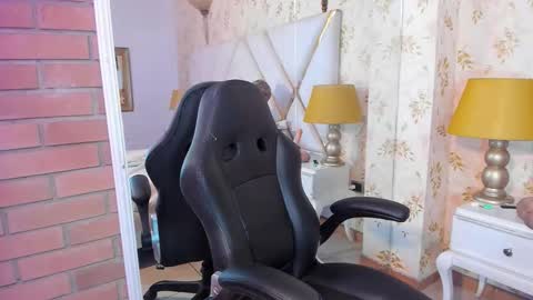 jacobrusso online show from February 20, 6:26 am