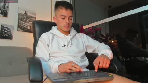 JACOB STONES online show from February 9, 6:54 am