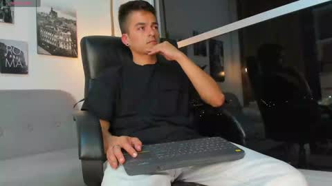 JACOB STONES online show from February 2, 6:37 am