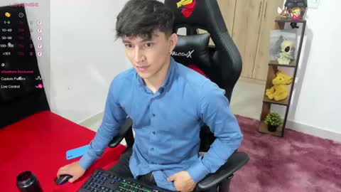 jacobo online show from December 6, 2:17 pm