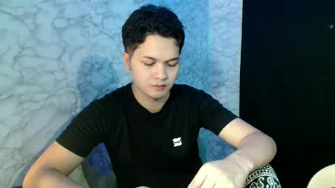 jade_halo online show from June 18, 1:16 pm