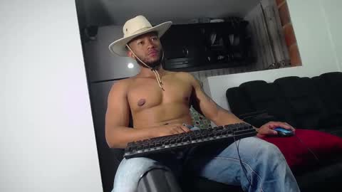 jaden_smith1 online show from December 1, 9:56 am