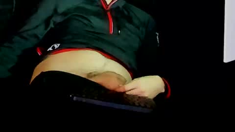 Snapshot of jaggers0 chatting on January 4, 3:50 am jaggers0 online show from January 4, 3:50 am