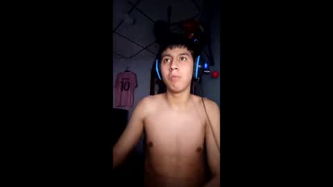 jaider_17 online show from January 14, 12:26 am