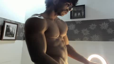 jake_hill1 online show from January 13, 1:45 am