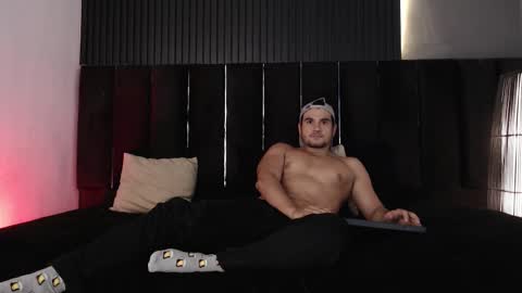 Jake  online show from October 31, 4:36 am