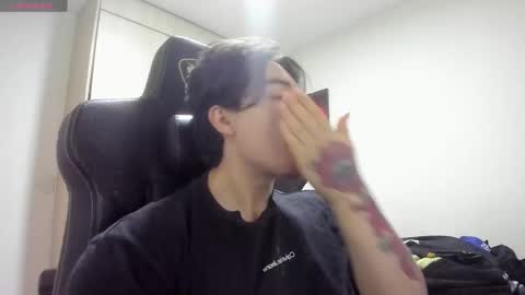 jake_murphy online show from February 24, 4:05 am